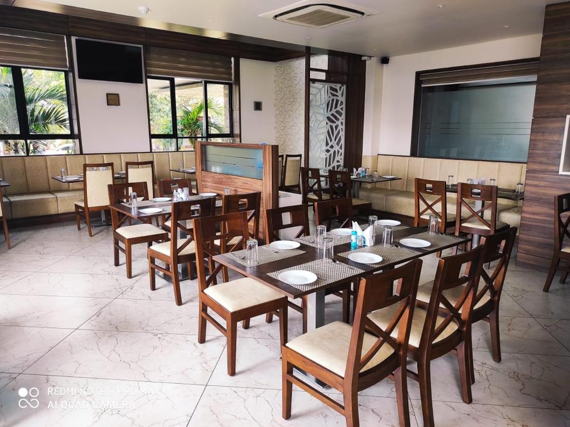 Hotel Shlok Kolhapur Εξωτερικό φωτογραφία