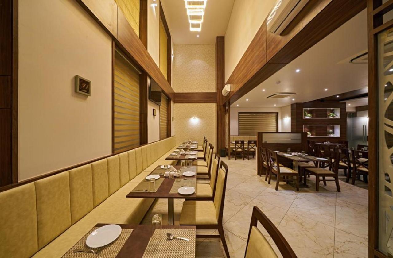 Hotel Shlok Kolhapur Εξωτερικό φωτογραφία